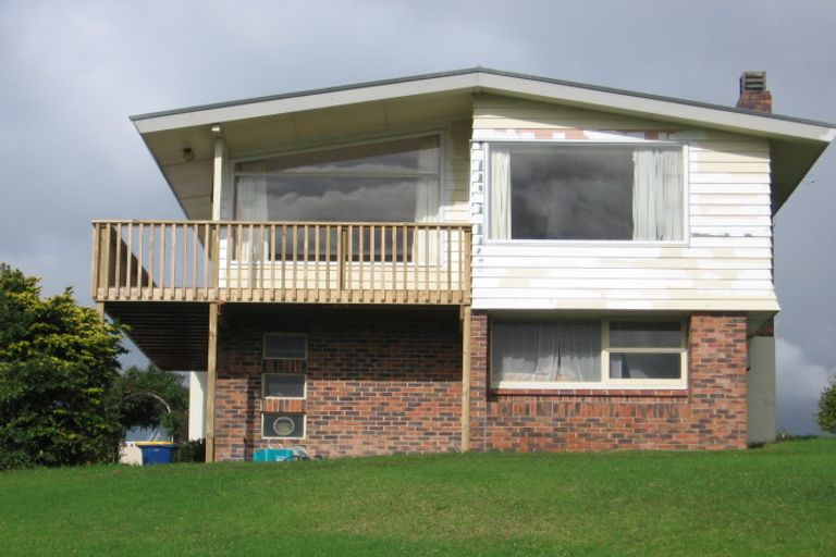 Photo of property in 24a Mayfair Crescent, Mairangi Bay, Auckland, 0630