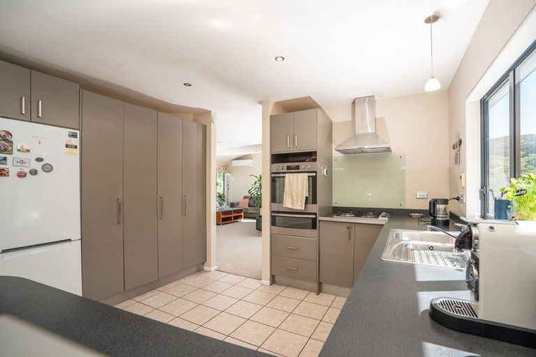 Photo of property in 179 Karepa Street, Brooklyn, Wellington, 6021