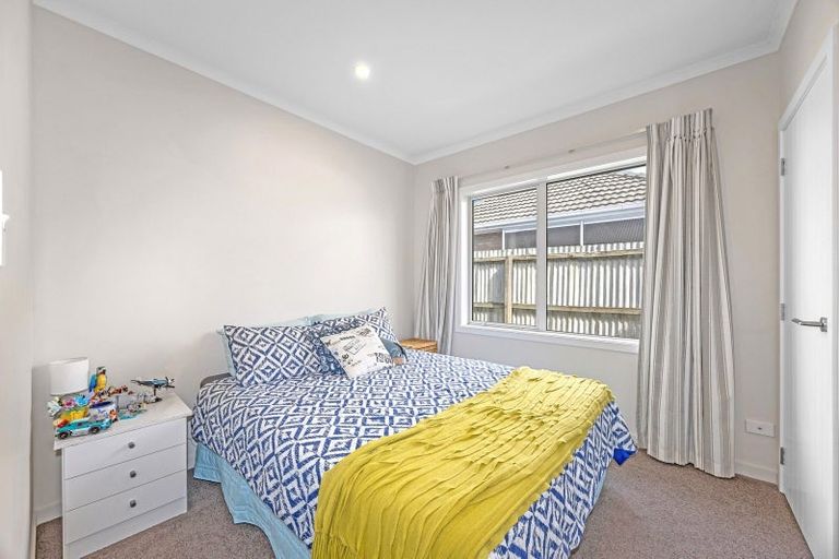 Photo of property in 15 Cuffs Road, Wainoni, Christchurch, 8061