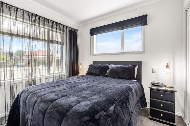 Photo of property in 86 Derby Street, Westport, 7825