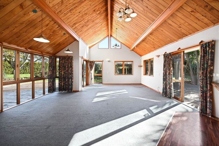 Photo of property in 31 North Ridge Drive, Rototuna North, Hamilton, 3210