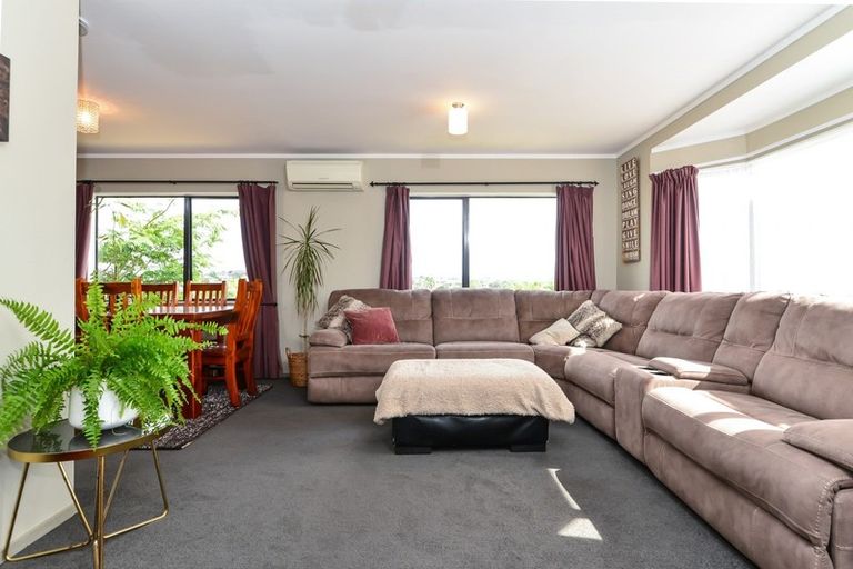 Photo of property in 31 Rosehill Place, Nawton, Hamilton, 3200