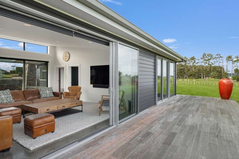 Photo of property in 106b Watt Livingstone Road, Westmere, Whanganui, 4574