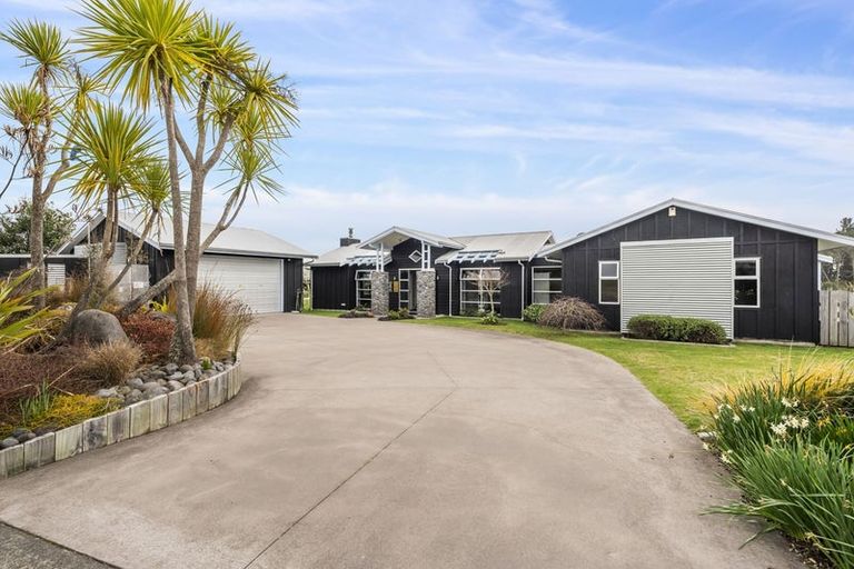 Photo of property in 42 Parekaawa Drive, Motuoapa, Turangi, 3382