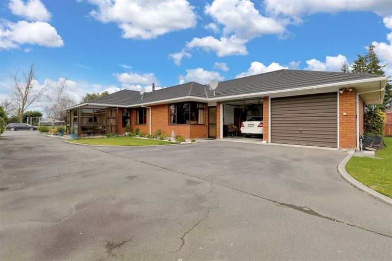 Photo of property in 2 Matai Place, Oxford, 7430