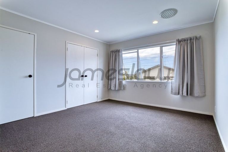 Photo of property in 25a Brightside Road, Stanmore Bay, Whangaparaoa, 0932