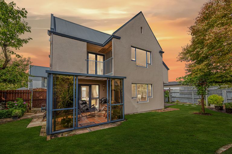 Photo of property in 128a Mcfaddens Road, St Albans, Christchurch, 8052