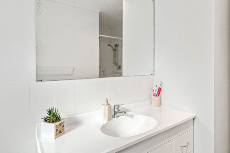 Photo of property in 53 Kea Street, Selwyn Heights, Rotorua, 3015