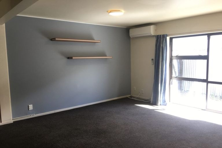 Photo of property in 3/35 Brockworth Place, Riccarton, Christchurch, 8011