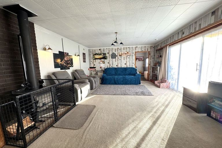 Photo of property in 3 Caldervan Street, Balclutha, 9230