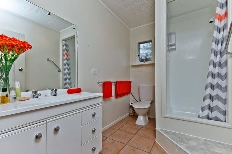 Photo of property in 1/167 Stredwick Drive, Torbay, Auckland, 0630