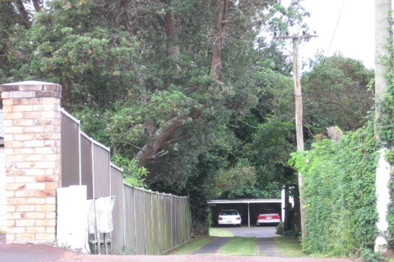 Photo of property in 1/32 Mount Albert Road, Mount Albert, Auckland, 1025