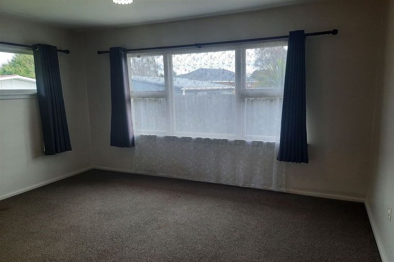 Photo of property in 174 Shortland Street, Aranui, Christchurch, 8061