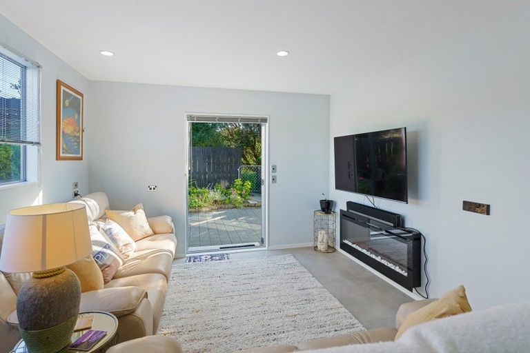Photo of property in 12 Scott Avenue, Otaki Beach, Otaki, 5512