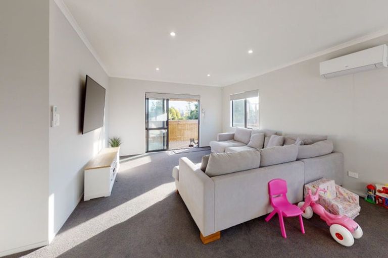 Photo of property in 236b Dominion Road, Red Hill, Papakura, 2110