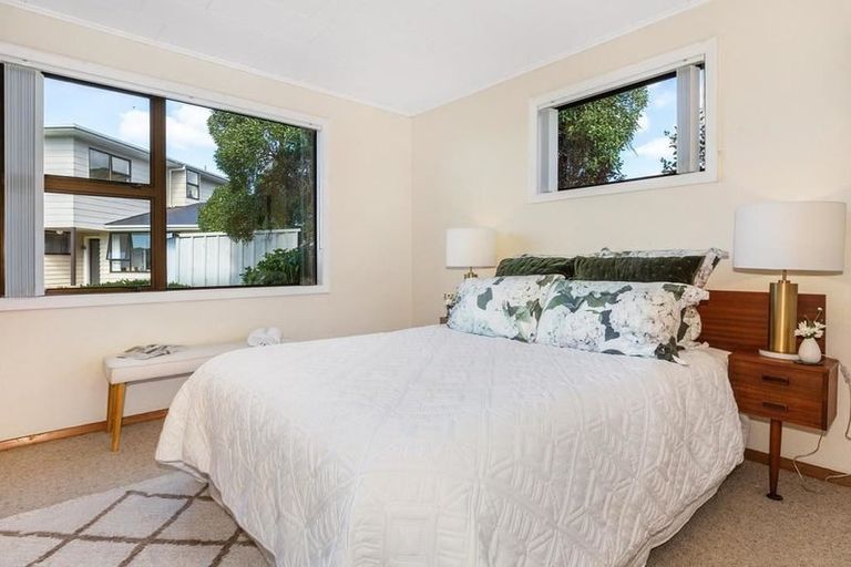 Photo of property in 1 Porter Place, Paekakariki, 5034