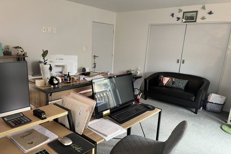 Photo of property in 9a Alan Avenue, Henderson, Auckland, 0610