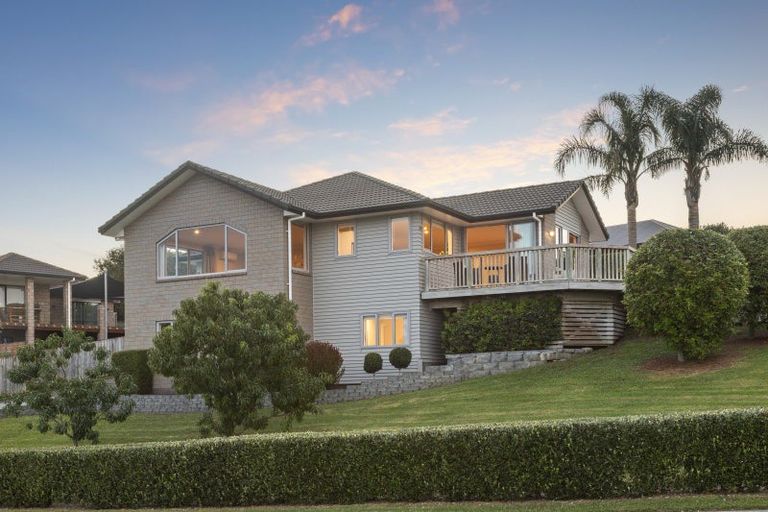 Photo of property in 10 Abby Close, Pukekohe, 2120