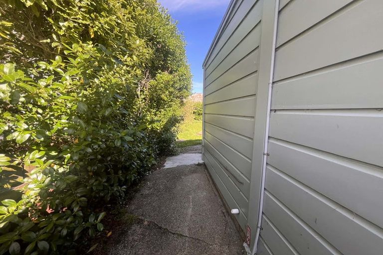 Photo of property in 55 Bathgate Street, South Dunedin, Dunedin, 9012