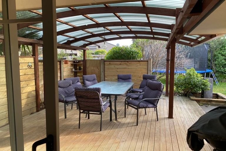 Photo of property in 9 Fytfield Place, Paraparaumu, 5032