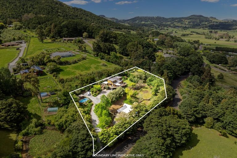 Photo of property in 332 Crane Road, Kauri, Kamo, 0185