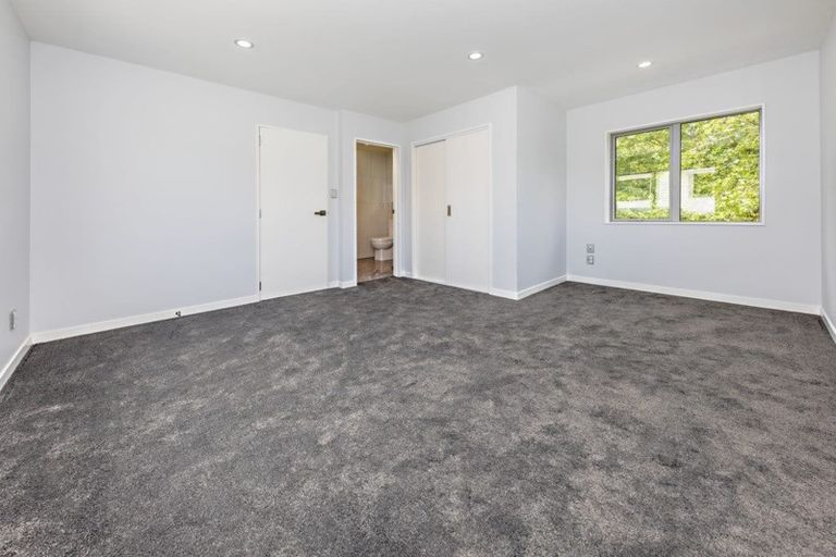 Photo of property in 42a Landon Avenue, Mangere East, Auckland, 2024