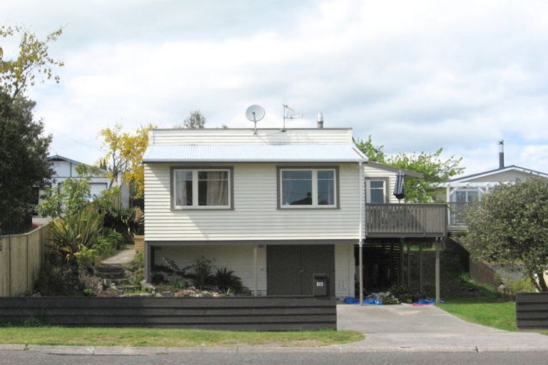 Photo of property in 19 Waitahanui Avenue, Taupo, 3330