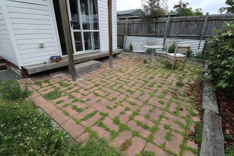 Photo of property in 21 Hanrahan Street, Upper Riccarton, Christchurch, 8041