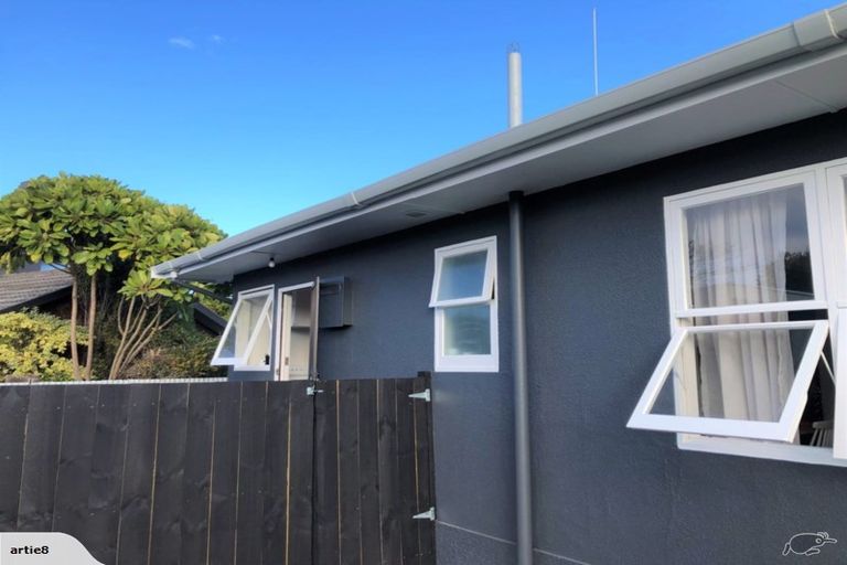 Photo of property in 4/84 Meeanee Road, Taradale, Napier, 4112