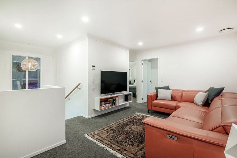 Photo of property in 55 Tui Glen Road, Birkenhead, Auckland, 0626