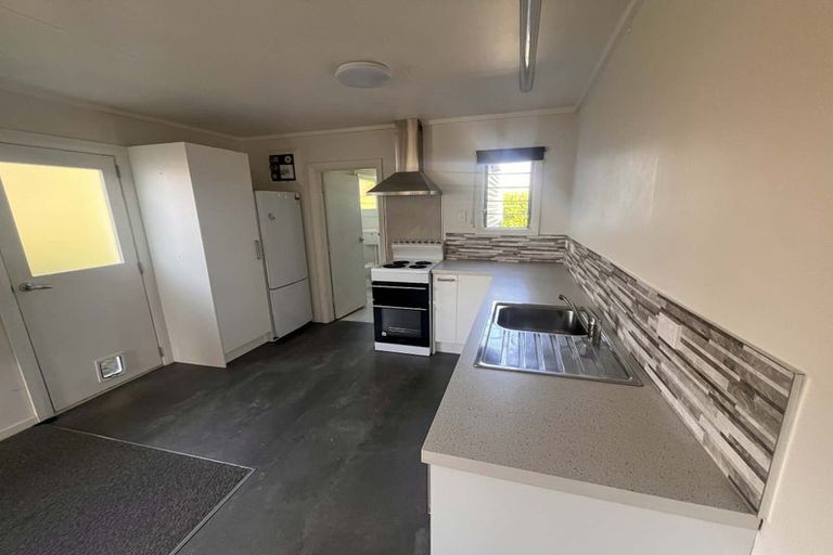 Photo of property in 55 Bathgate Street, South Dunedin, Dunedin, 9012