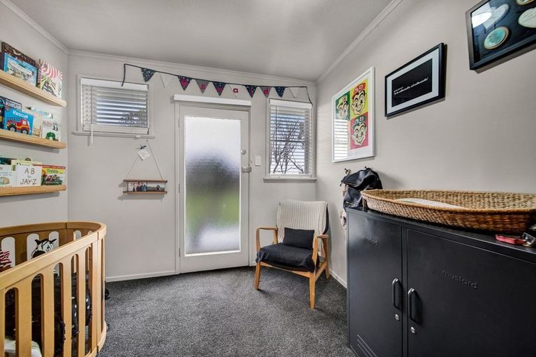 Photo of property in 37 Reid Avenue, Hawera, 4610