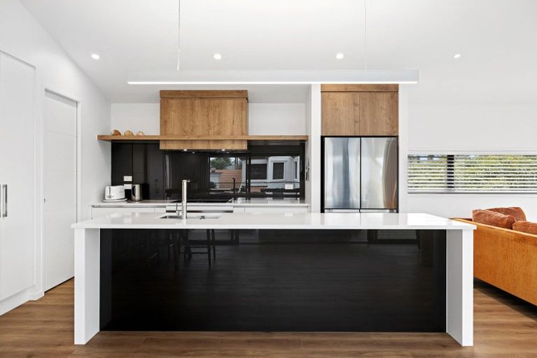 Photo of property in 336a Oceanbeach Road, Mount Maunganui, 3116