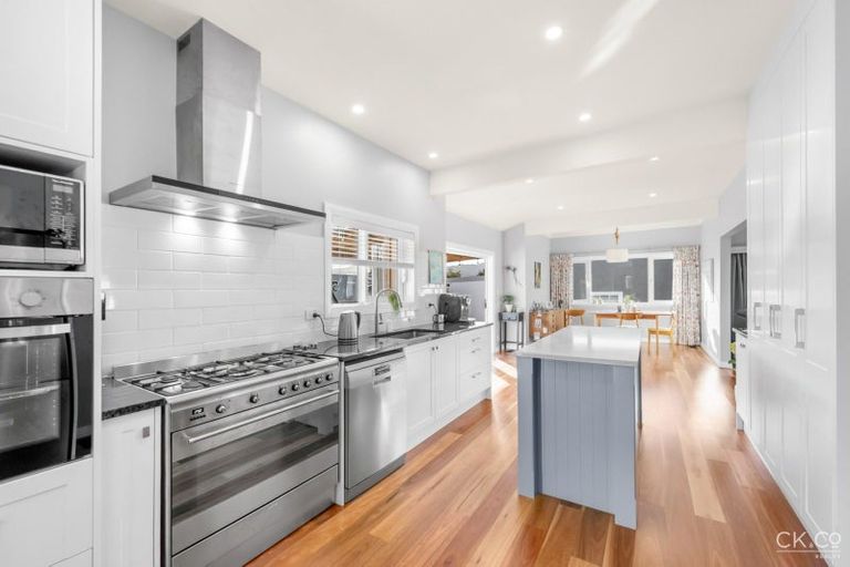 Photo of property in 20 Hinemoa Street, Waiwhetu, Lower Hutt, 5010