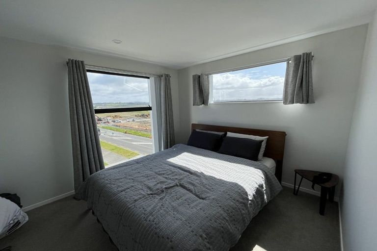 Photo of property in 2 Hinonga Loop, Silverdale, 0932