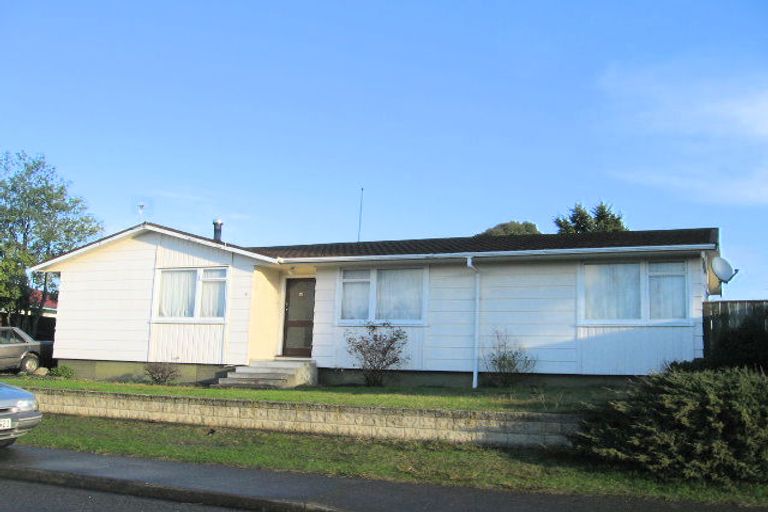 Photo of property in 51 Cartier Crescent, Flaxmere, Hastings, 4120