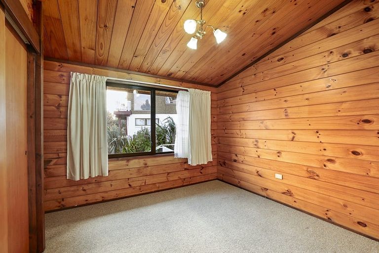 Photo of property in 123 Poplar Grove, Westown, New Plymouth, 4310