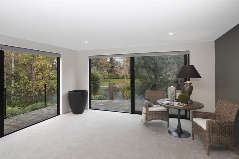 Photo of property in 7 Wood Lane, Fendalton, Christchurch, 8014