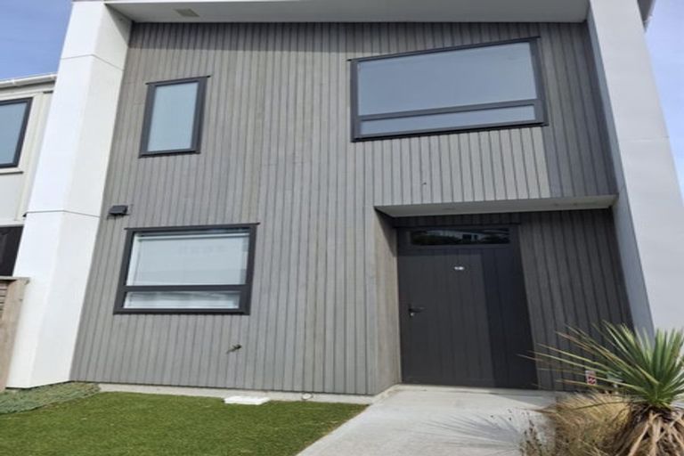 Photo of property in 1b Mamari Street, Rongotai, Wellington, 6022