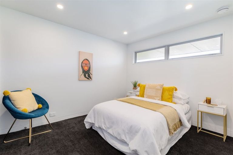 Photo of property in 10/272 Marine Parade, New Brighton, Christchurch, 8061