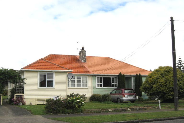 Photo of property in 7 Maranui Street, Welbourn, New Plymouth, 4310