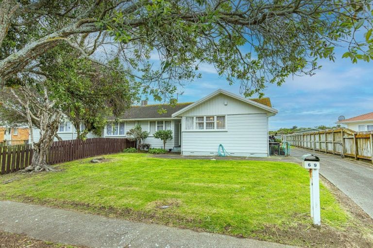 Photo of property in 69 Titoki Street, Castlecliff, Whanganui, 4501