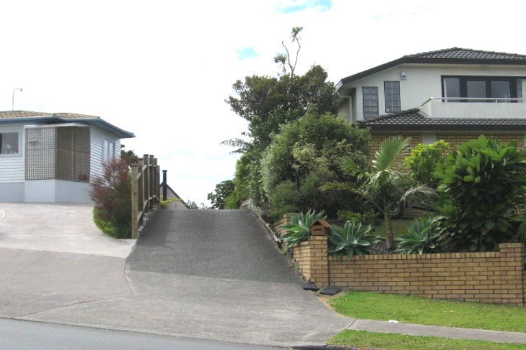 Photo of property in 829 Beach Road, Browns Bay, Auckland, 0630