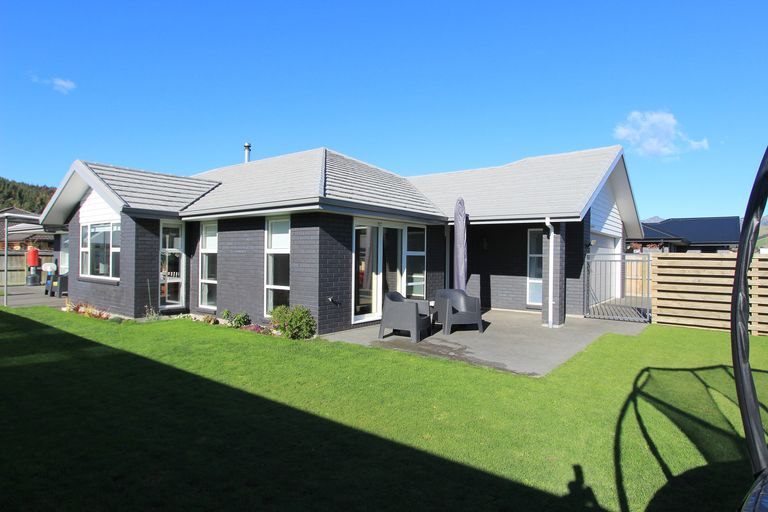 Photo of property in 31 Maeburn Street, Witherlea, Blenheim, 7201