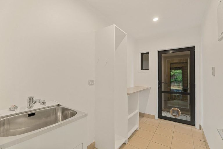 Photo of property in 89 Rob Roy Lane, Wanaka, 9305