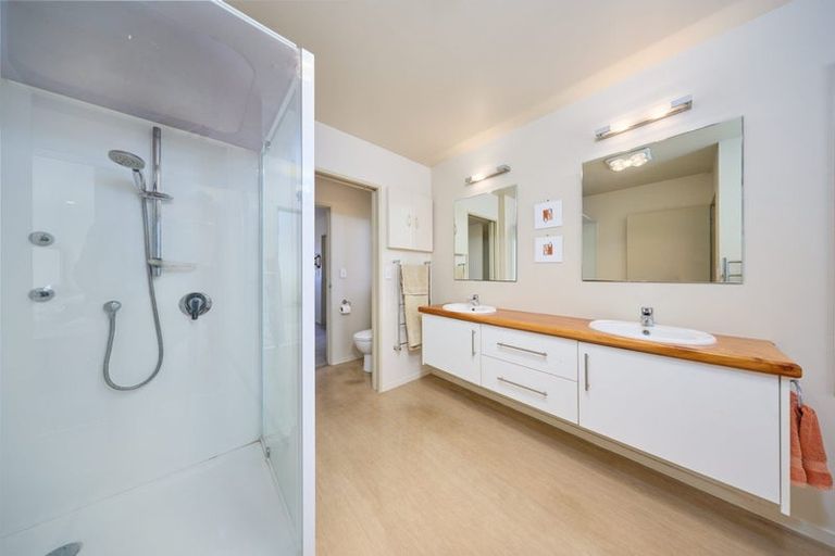 Photo of property in 4 Dover Terrace, Kaikoura, 7300