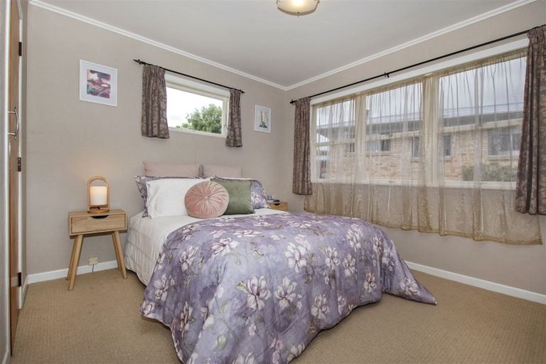 Photo of property in 27 Meldrum Street, Te Kamo, Whangarei, 0112