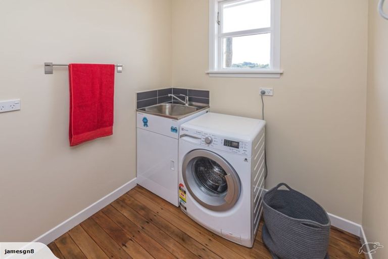 Photo of property in 17 Murch Place, Tawhero, Whanganui, 4500