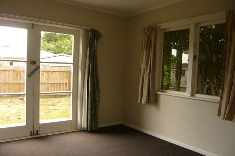 Photo of property in 2 Cameron Road, Hamilton East, Hamilton, 3216