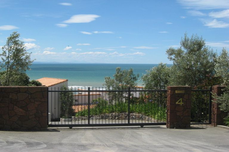 Photo of property in 4 Kinsey Terrace, Clifton, Christchurch, 8081